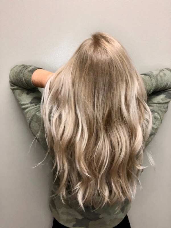 Champagne Blonde